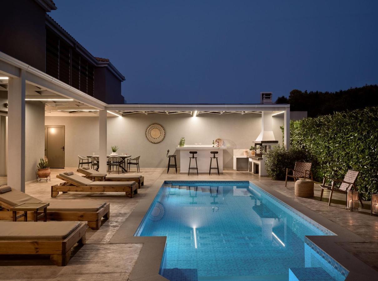 Jasmine Suites With Private Pool チィリヴィ エクステリア 写真